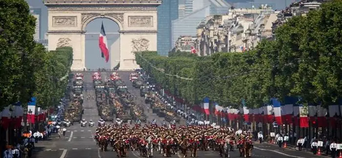 champs_elysee.jpg