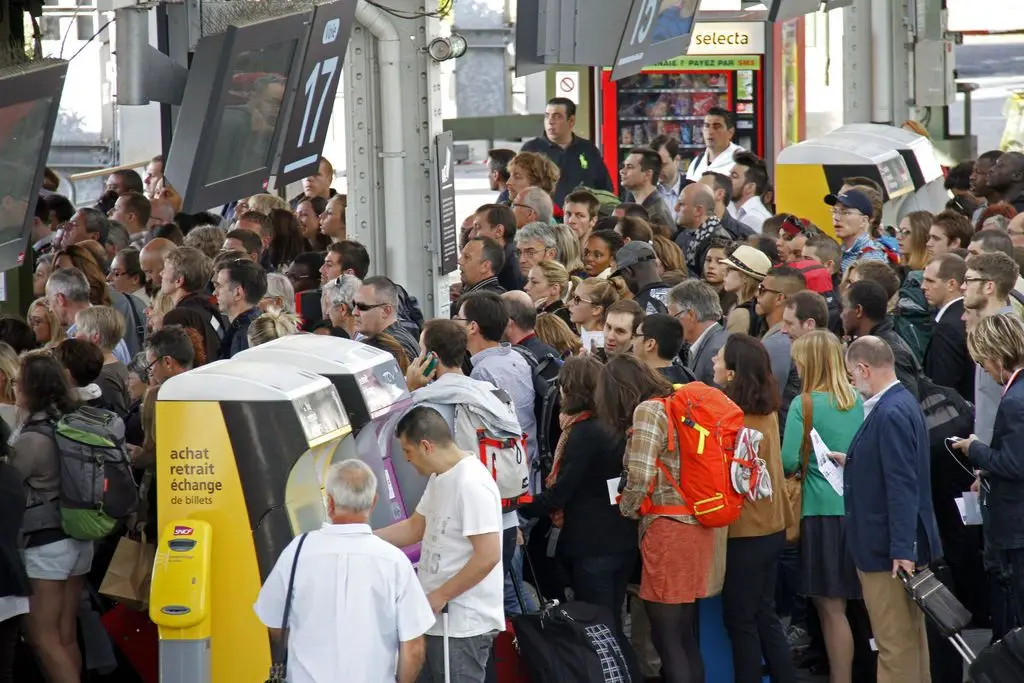 3927703_greve sncf.jpg