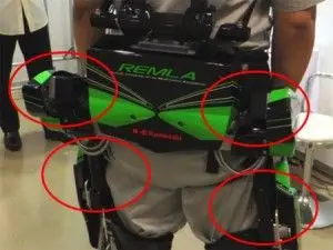 Exosquelette-Assistance-au-travail-de-Kawasaki-02-300x225.jpg
