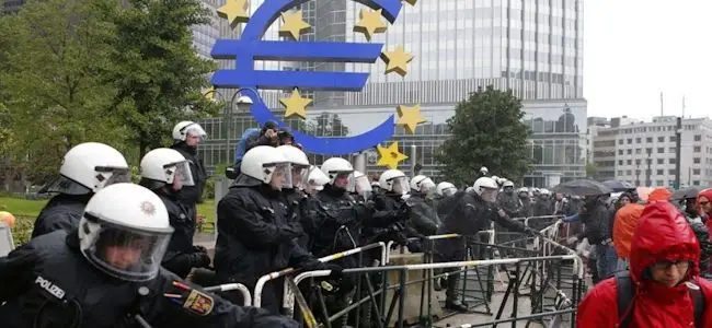 Manifestation_BCE_31_05_2013.jpg