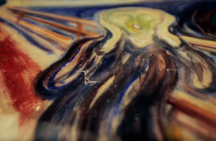 501344-a-close-up-view-shows-the-damage-on-edvard-munch-s-masterpiece-the-scream-at-munch-museum-in-oslo.jpg