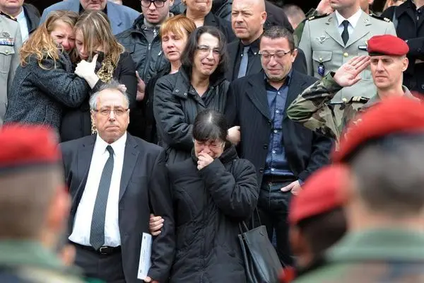 1916898_PP1378-FRANCE-CRIME-SHOOTING-717260-01-02.jpg