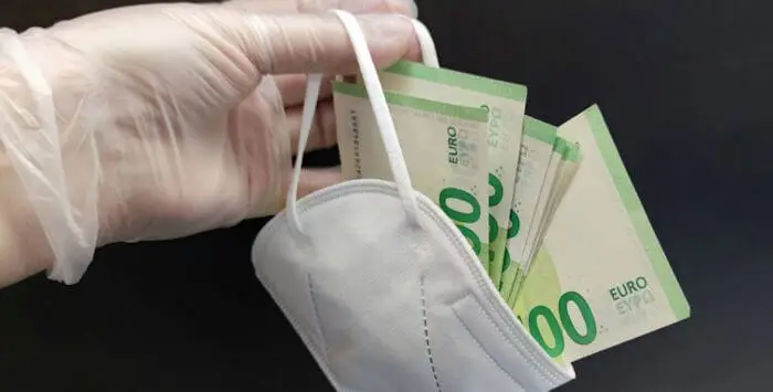 vaccinateurs medecin 23000 par mois