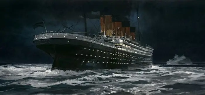 Titanic_iceberg_17_10_2014.jpg