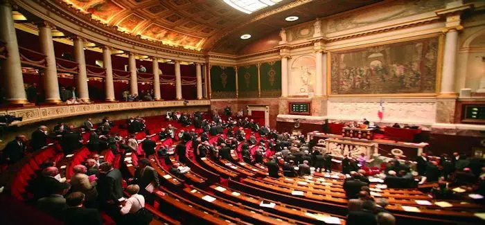 assemble_nationale_26_04_2014.jpg
