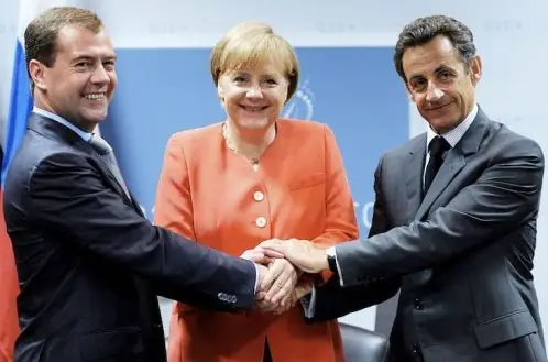 medvedev-merkel-sarkozy_0.jpg