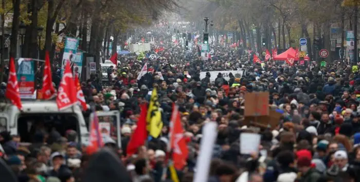 manifestation 5 dec