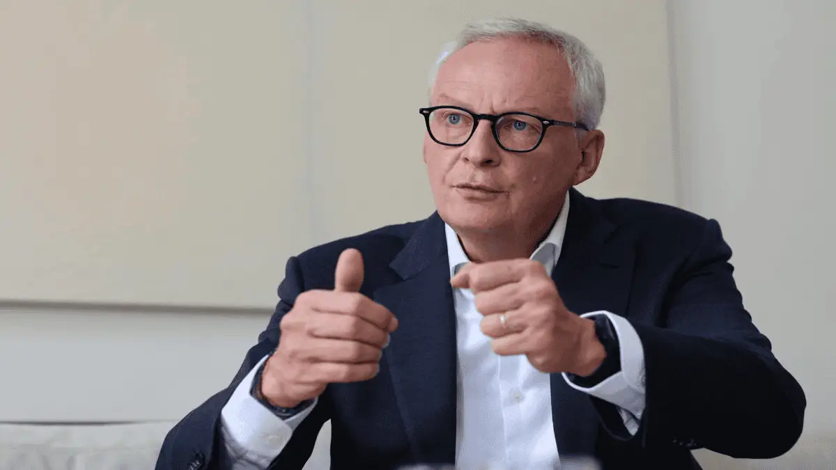 Bruno le Maire détaille son projet présidentiel : la création du 4ème Reich ! (Olivier Demeulenaere)
