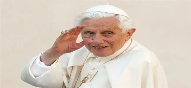 Benoit_XVI_22_02_2013.jpg