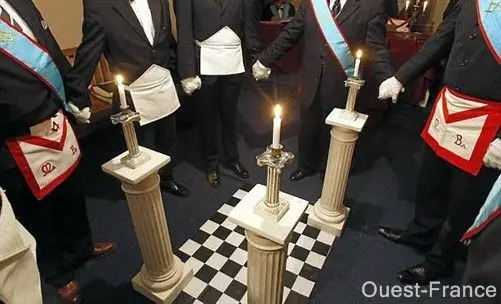 grande-2397908-3359841.jpg