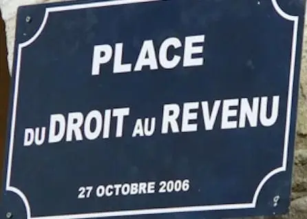 7811832-12112838.jpg