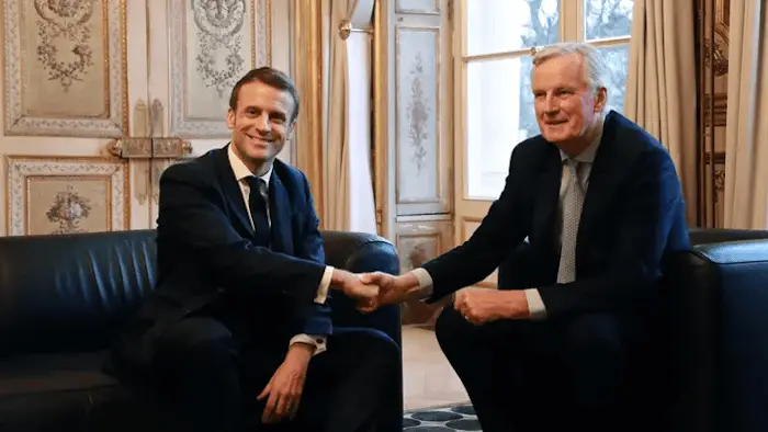 Barnier macron