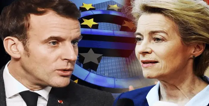 Macron destitution