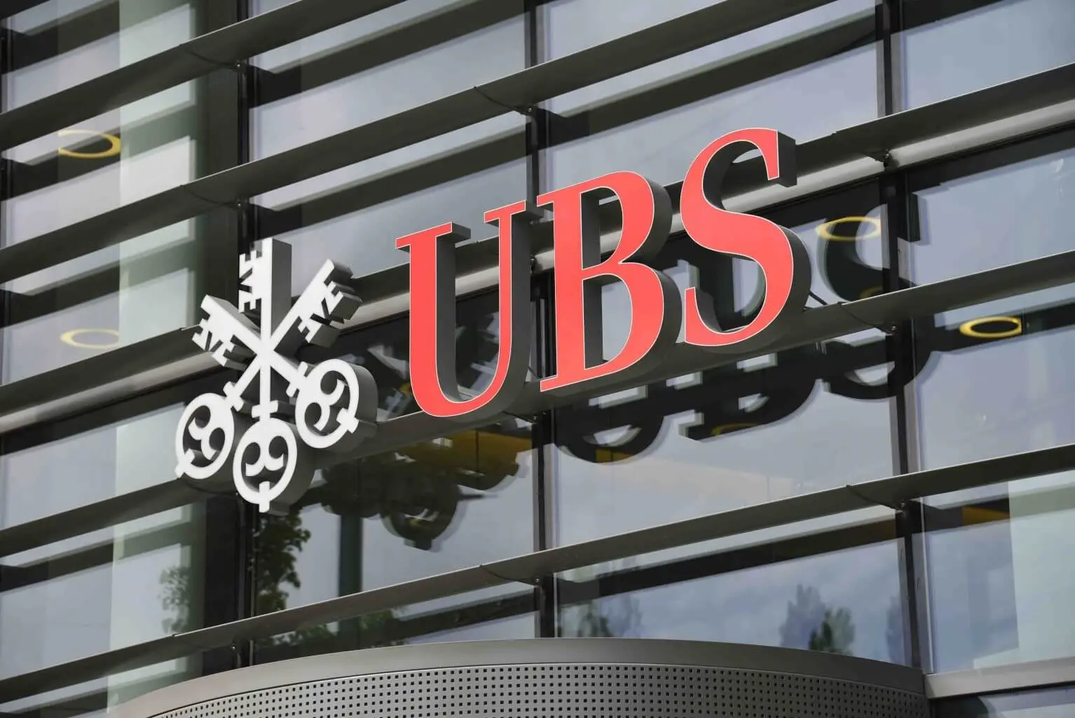 UBS2