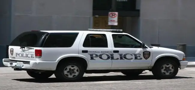 Fed_police.jpg