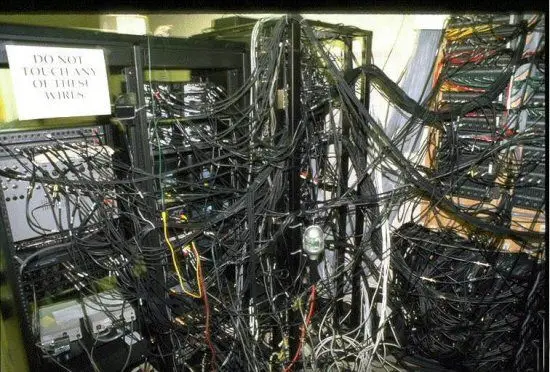 server-warez.jpg