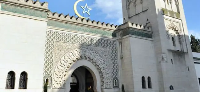 Mosque_12_08_2013.jpg