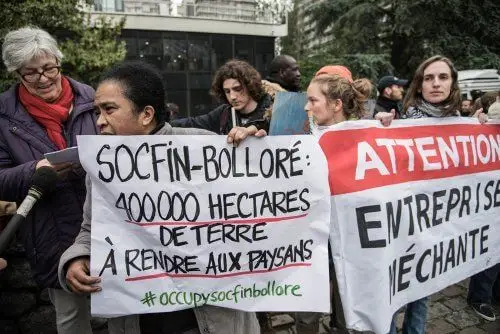 blocage tour credit eros sana b329e