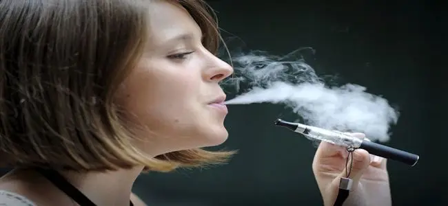 cigarette_electronique_05_03_2013.jpg