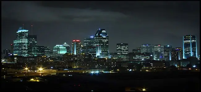 montreal_la_nuit.jpg
