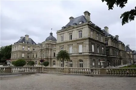 Senat_approuve.jpg