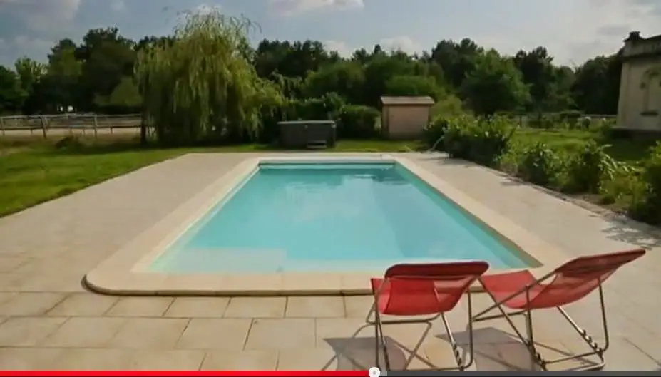 bordo piscine.JPG