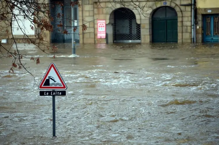608758-quimperle-inondation.jpg
