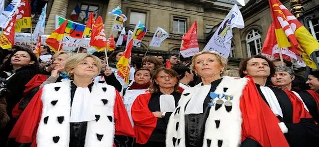 juges_pressions_medef_22_02_2013.jpg