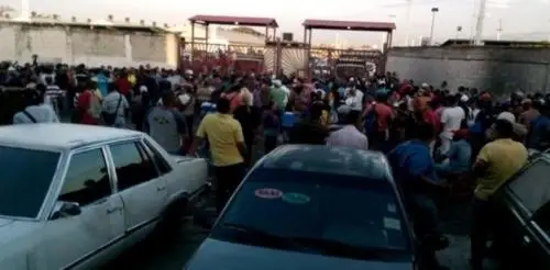 saqueo Mercado Mayorista 0