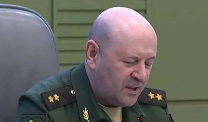Un général russe suggère que les États-Unis ont contribué à la création du COVID-19 et qu'ils préparent peut-être une nouvelle pandémie pour un "contrôle mondial". (Zerohedge.com)