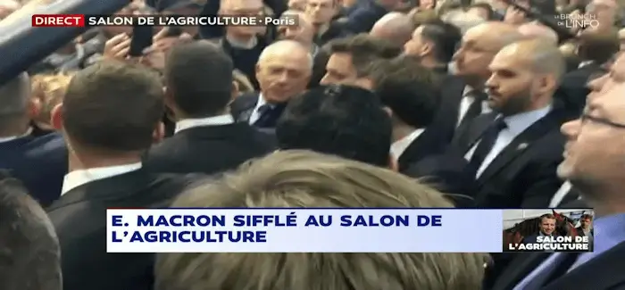 macron sifflet 24 02 2018