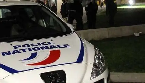 923049_police.JPG