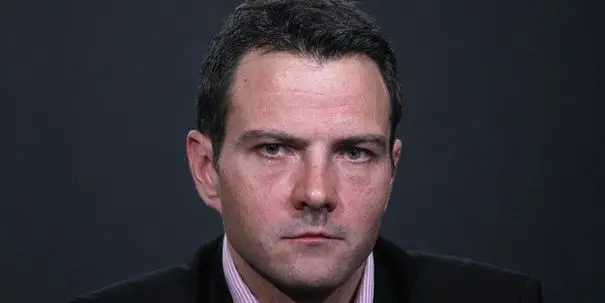979935_former-societe-generale-trader-kerviel-attends-a-news-conference-in-paris.jpg