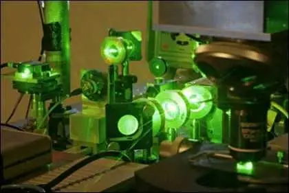 Source-a-photon-unique.jpg