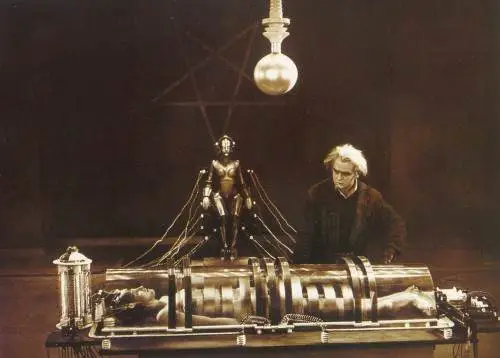 ladygaga-metropolis.jpg